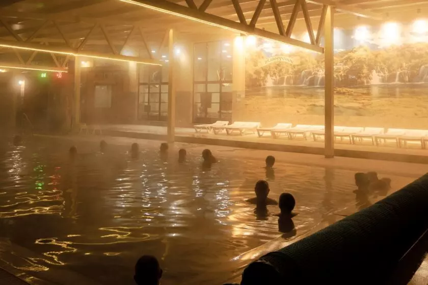 Термальні води: користь та протипоказання, що варто знати?