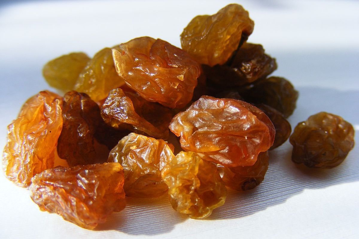 Чому ізюм корисний: основні переваги для здоров’я та харчування