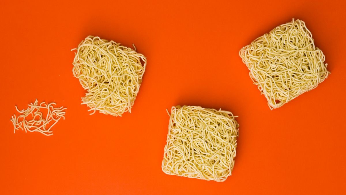 Мівіна користь і шкода: чи безпечні популярні швидкі страви?