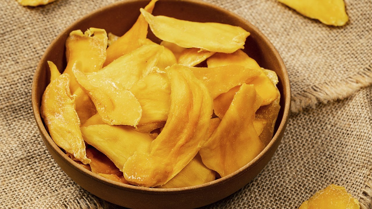 Чому сушений манго: користь для здоров’я та щоденного раціону?