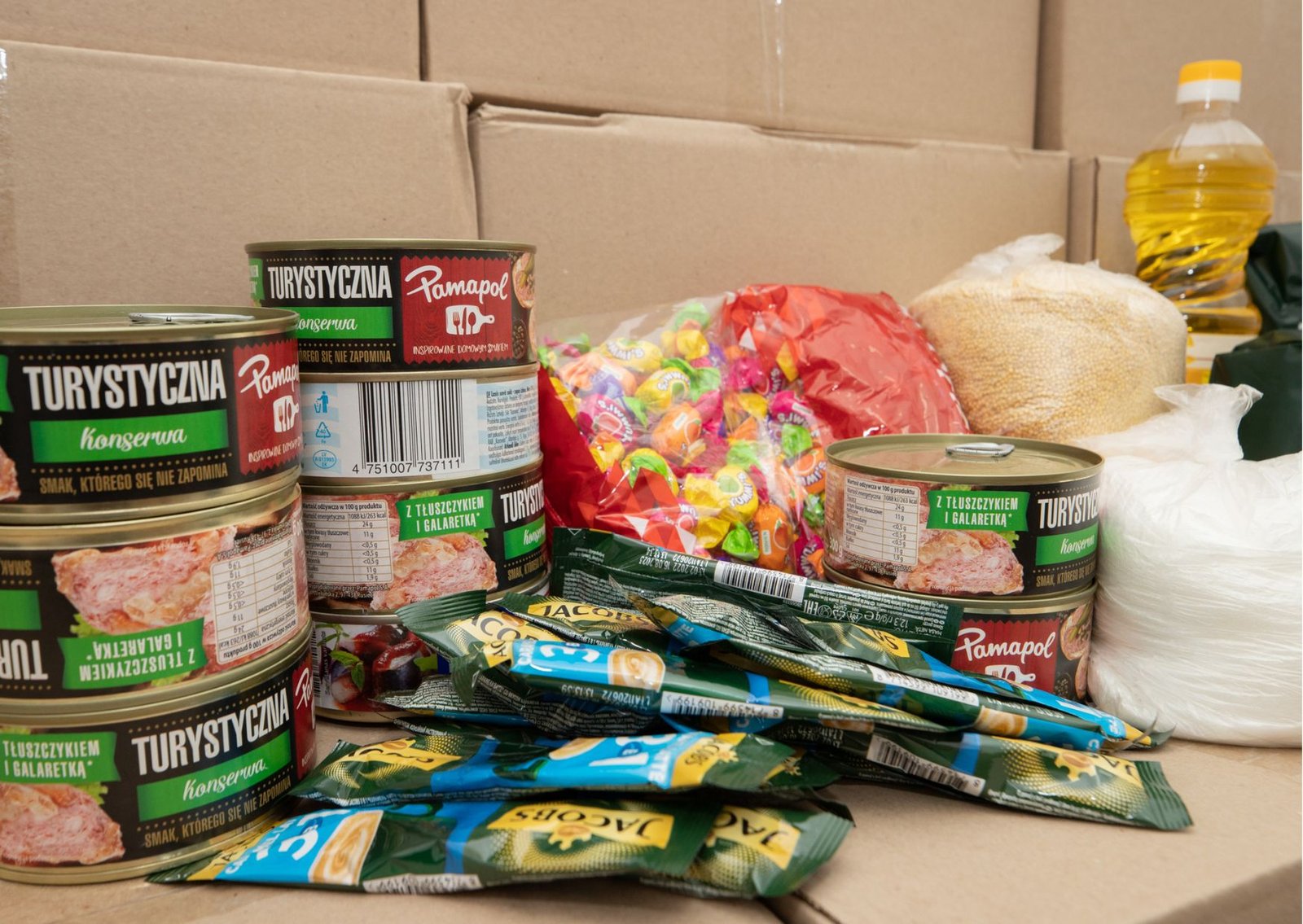 # Де знайти адреси для отримання гуманітарної допомоги в Києві?