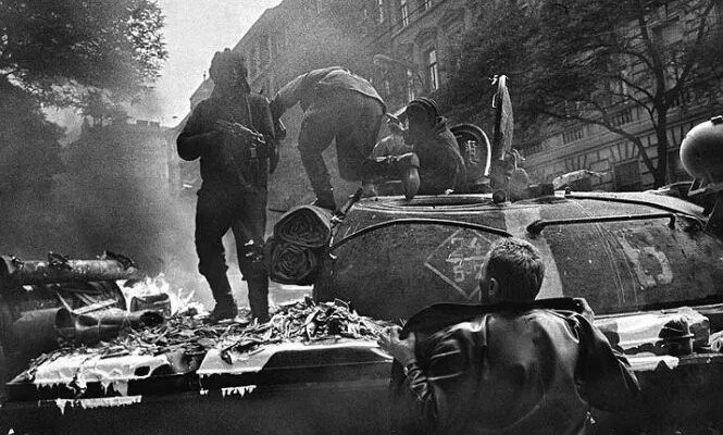 Наслідки Празької весни: Вплив подій 1968 року на сучасну політику