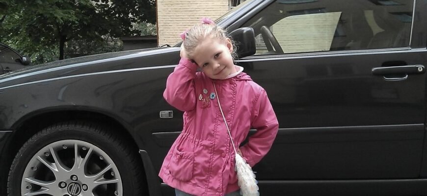 Чи можна оформити машину на неповнолітню дитину в Україні? Шукаємо відповіді