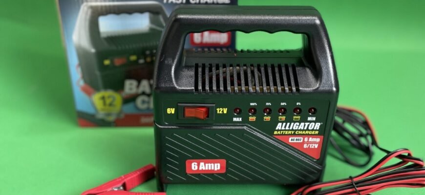 Чи можна заряджати акумулятор на автомобілі: поради та рекомендації