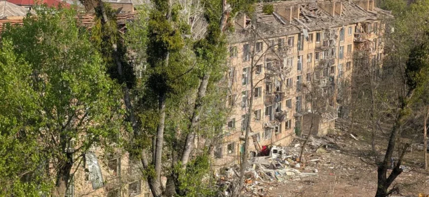 Наслідки нічної атаки на Київ: актуальні дані та аналіз ситуації