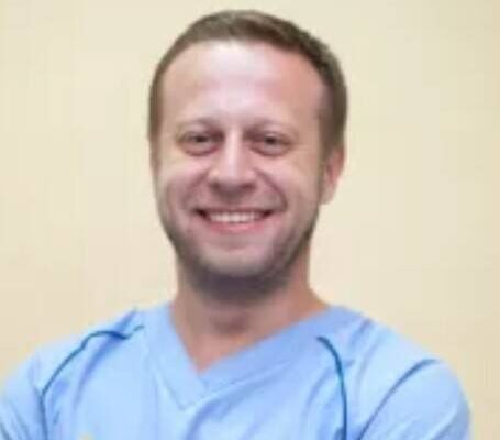 Біографія Юрія Тугарова: Життя та Діяльність Відомого Діяча
