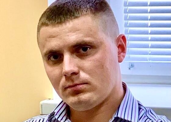 Савенко Юрій Олександрович: Життєвий Шлях та Досягнення
