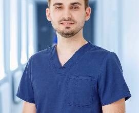 Відгуки пацієнтів про нейрохірурга Андрія Дяківа: досвід і професіоналізм