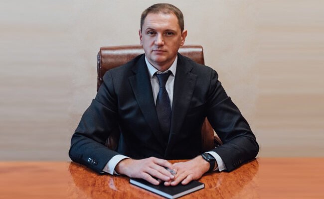 Андрій Максимчук: Життєвий шлях та кар’єра видатного українця