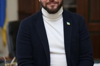 Андрій Юрійович Кузнік: Біографія та Внесок у Українську Науку