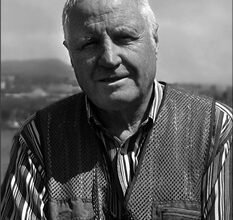 Юрій Онопрієнко: Життєвий Шлях та Досягнення Видатного Лідера