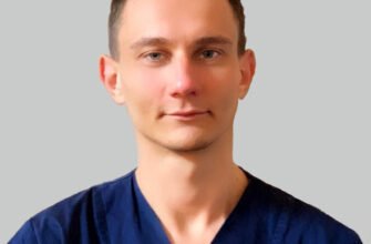 Андрій Вололимирович Якушев: Віхи кар’єри та особисте життя експерта